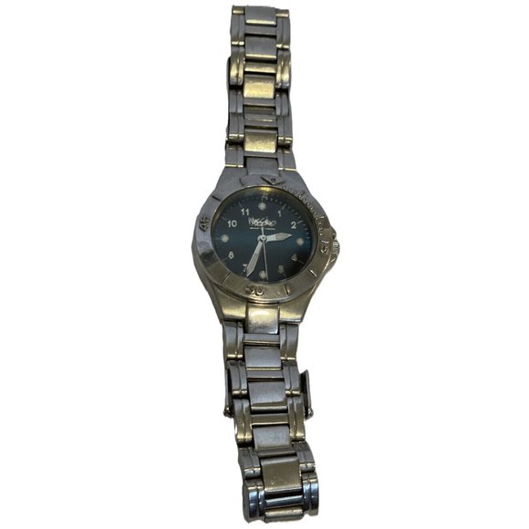 Mossimo Watch: Water Resistant, Glow Marks, New Battery! (Excellent Condition) - Picture 8 of 9